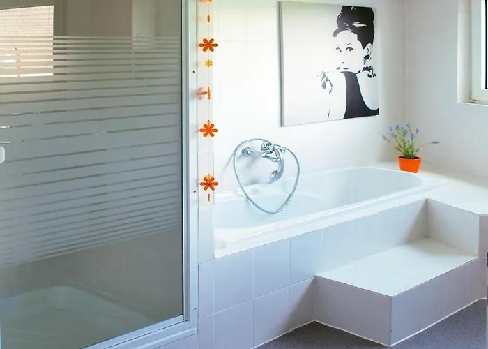 Gaestehaus Villaverde דירה קלברג